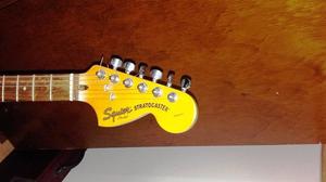 SQUIER STRATOCASTER EDICION LIMITADA, MIC ALNICO