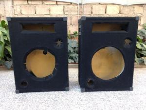 Vendo dos cajas vacias para sonido - las dos por $900