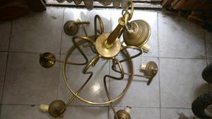 Araña antigua de bronce de 6 lámparas a revisar