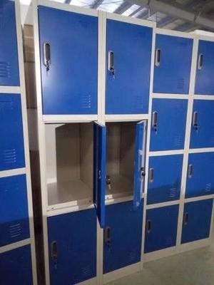 LOCKERS DE 6, 8 Y 12 PUERTAS