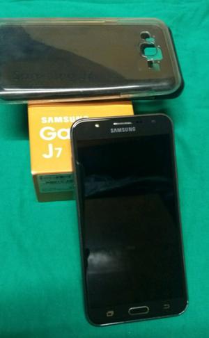 Vendo Samsung j7 libre