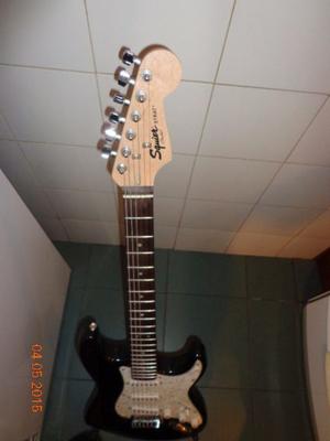 Guitarra Nueva Fender Squier Strat SE Special con funda