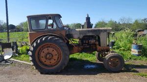 Tractor case 830