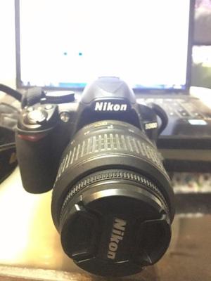 VENDO CAMARA NIKON DMM EXCELENTE ESTADO