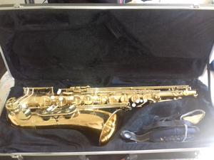 saxofon tenor (origen franses)