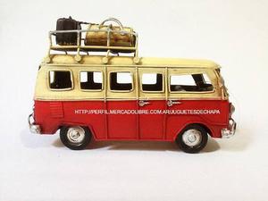 Combi Volkswagen Miniatura Van Chapa Colección Decoración