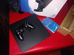 VENDO PERMUTO PS4 SLIM 5 GB