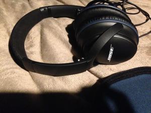 Auriculares Bose con estuche