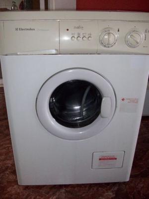 LAVARROPAS ELECTROLUX EW 