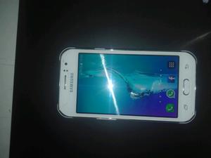 Vendo samsung galaxy j1 ace libre excelente estado como