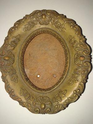 marco de bronce masiso de 13,5x11,5 ancho 3cm