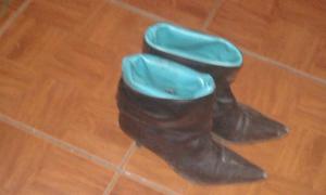 vendo botas con muy poco uso