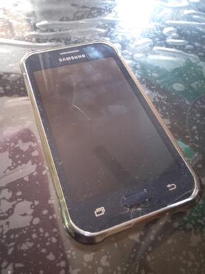 Celular Samsung Galaxy J1 Ace A reparar