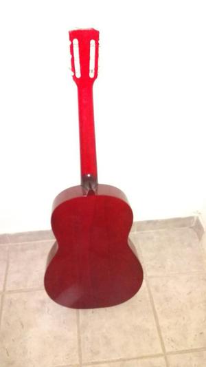 Vendo Guitarra Criolla. Pefecto Estado