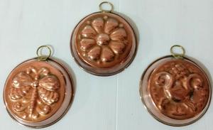 3 Antiguos moldes de cobre
