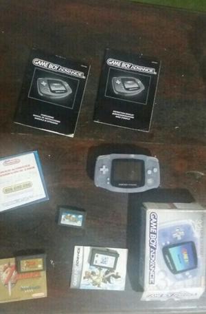 Gameboy advanced + 3 juegos venta o permuto