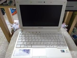 NETBOOK CASI SIN USO, EN PERFECTAS CONDICIONES