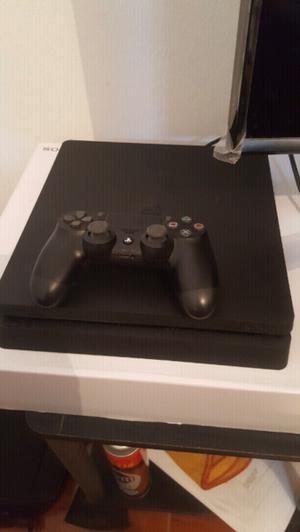 Ps4 slim nueva