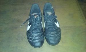 Vendo botines Nike Tiempo, modelo . Talle 39.5