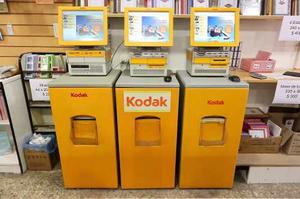 Kodak Kioscos G4 / G4 Xe Con Impresoras Y Muebles
