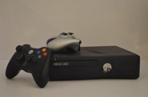 Xbox gb. Kinect 4 Juegos Como Nueva 2 Joysticks Orig