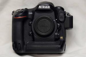 Nikon D4s impecable