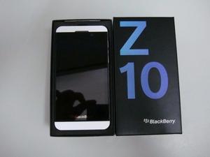 Vendo o permutó blacberry z10 en caja