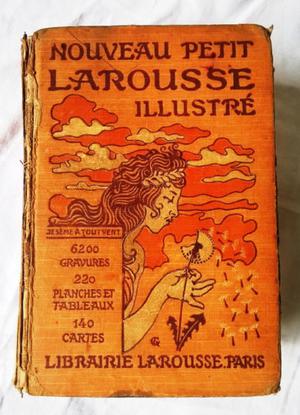 Antiguo Pequeño Larousse Ilustrado  Francés
