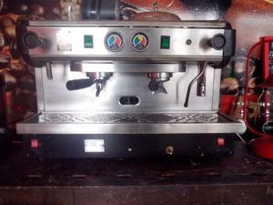 Cafetera express marca RILO