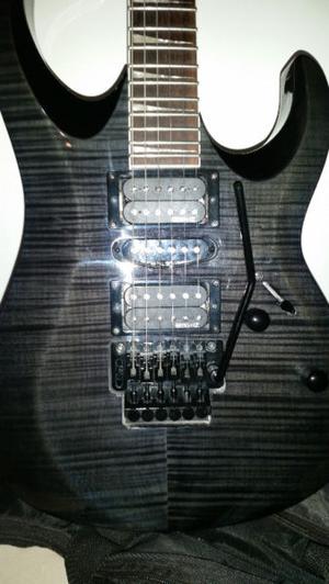 Guitarra Cort X11 EMG