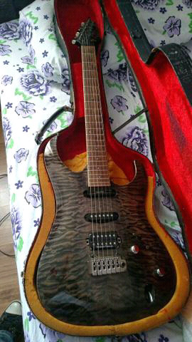 Guitarra eléctrica Cort aero custom