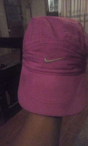 Gorra Nike spiros