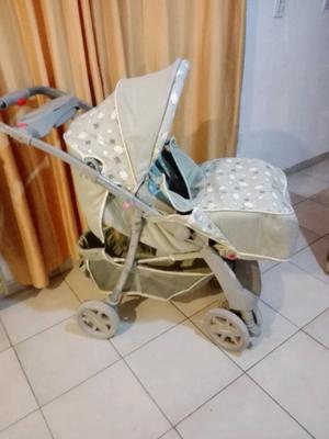 Líquido carrito con huevito