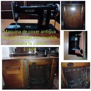 Maquina de coser a pedal