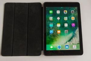 Apple ipad air 32 gb + apple smart case