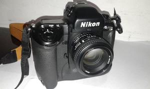 Nikon F5 En Excelente Estado + Pilas Recargables