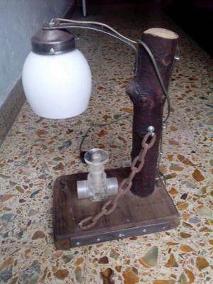 Original y unica en el mercado lampara velador rustico