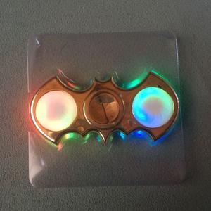 Spinner batman dorado