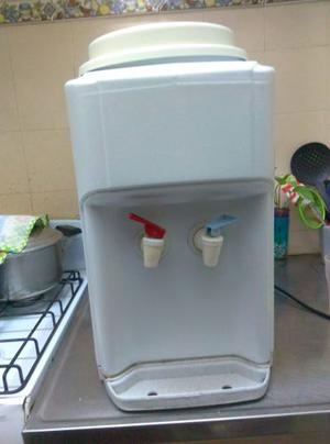 Dispenser Agua Fría Y Caliente Con Conexión