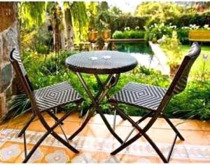 JUEGO DE JARDIN, BALCON, PATIO, GALERIA. DE RATTAN. PLEGABLE