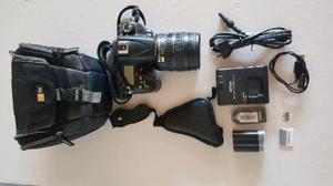 Nikon D + accesorios