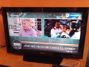 Televisor LCD Sony, 32", control, impecable, poco uso