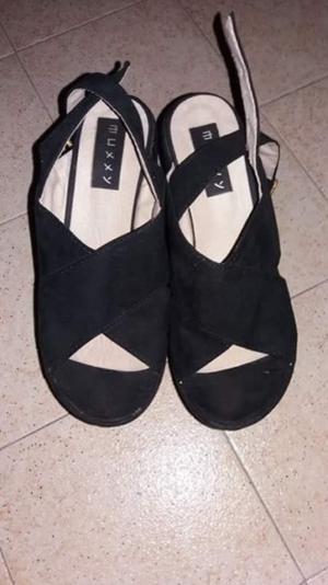 Zapatos de mujer negros talle 38