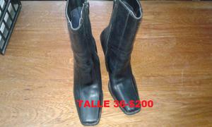 VENDO BOTAS NEGRAS