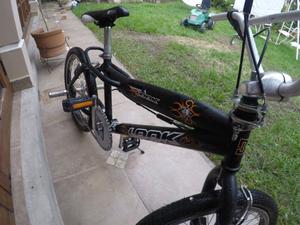 Bicicleta BMX casi nueva