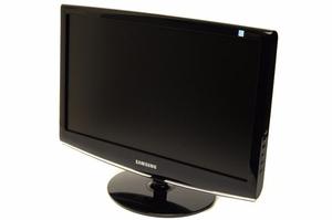 Monitor Lcd Samsung sn + Cables