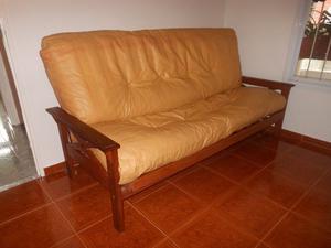 Futon Algarobo con 3 posiciones usado