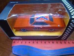 1/43 Dodge Charger General Lee Dukes Of Hazzard Resina