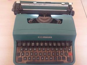 Maquina de escribir Olivetti Lettera 32.Perfecto estado c/