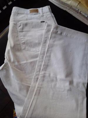 Pantalon de gabardina de mujer - Marca Polo Club - Talle 40,